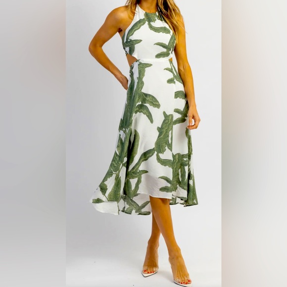 l’abeye Dresses & Skirts - Tropical White and Green Midi Dress from L’abeye - never worn. Size large!